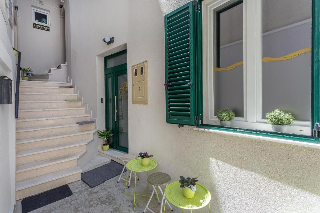 X Boutique Marinac Studio Apartments & Rooms Šibenik Eksteriør billede